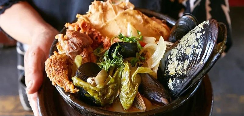 Comida Chilena Próxima al Hostal Casa Torino